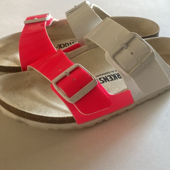 Birkenstock Shoes - Birkenstock Pink Straps 38 L7